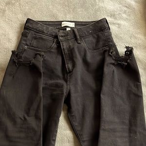 Abercrombie & fitch size 28